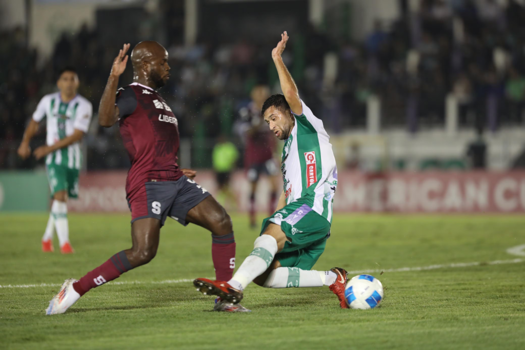 Saprissa y Antigua, Copa Centroamericana